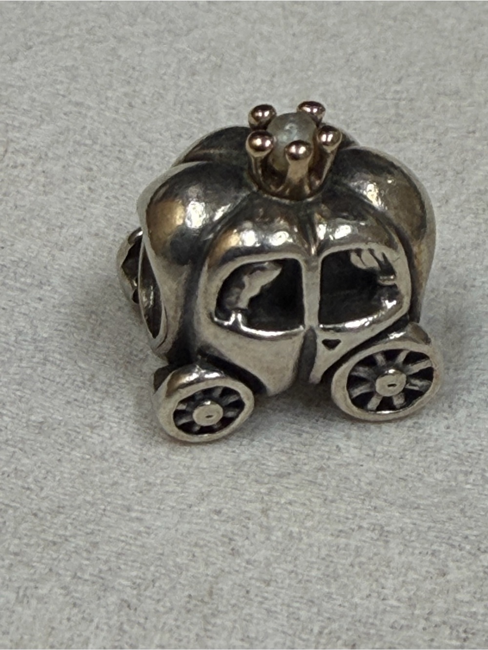AUTHENTIC PANDORA RETIRED ROYAL CARRIAGE W/ PEARL CHARM  SILVER 925 and 14k